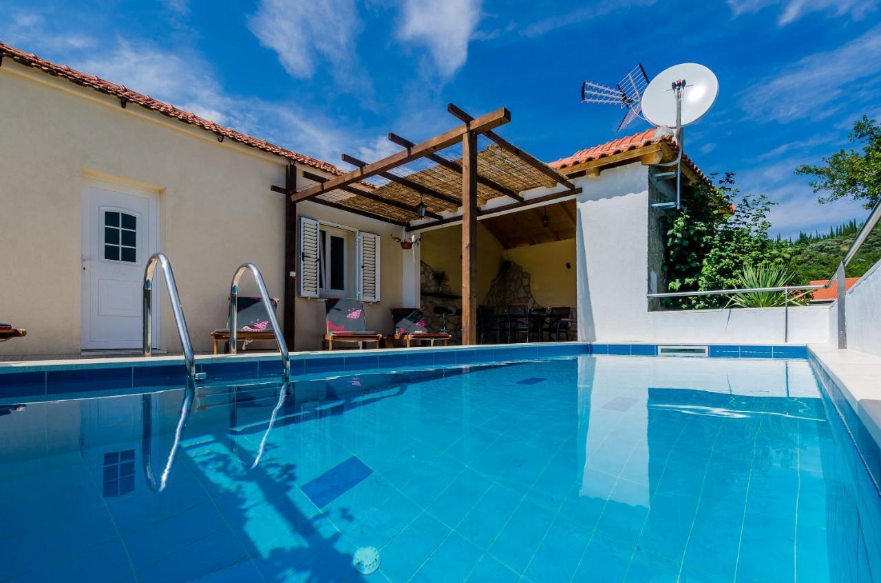 Villa Dalmatian Gem Gruda Exteriör bild