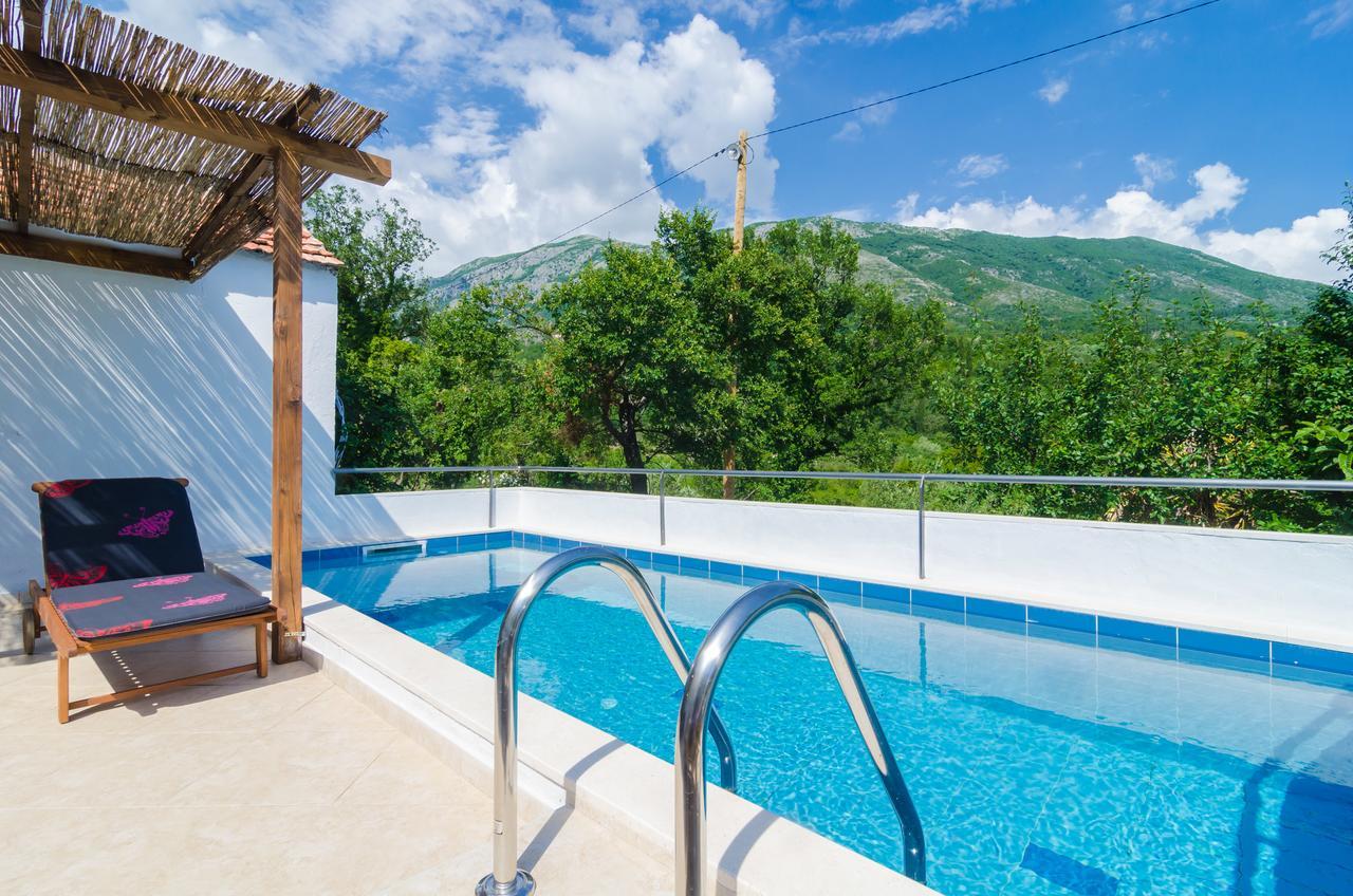 Villa Dalmatian Gem Gruda Exteriör bild