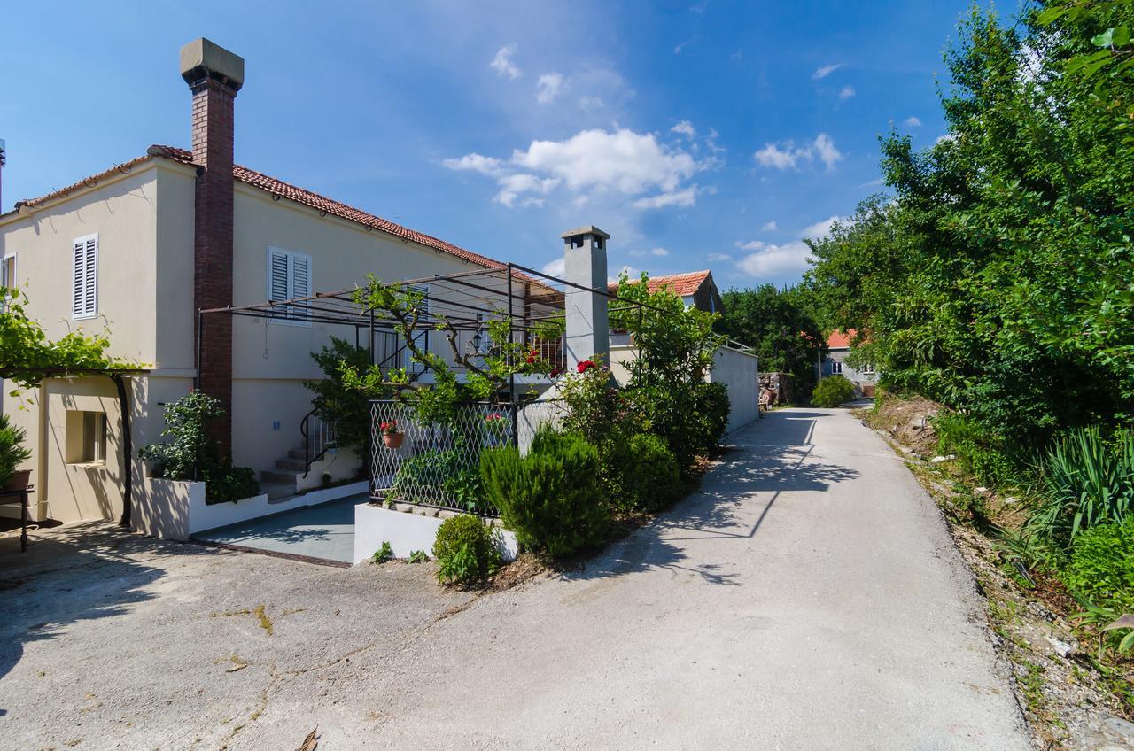 Villa Dalmatian Gem Gruda Exteriör bild