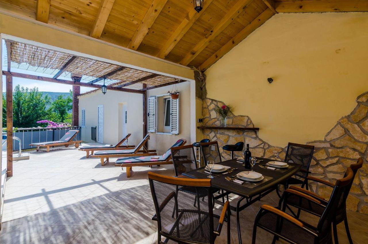 Villa Dalmatian Gem Gruda Exteriör bild